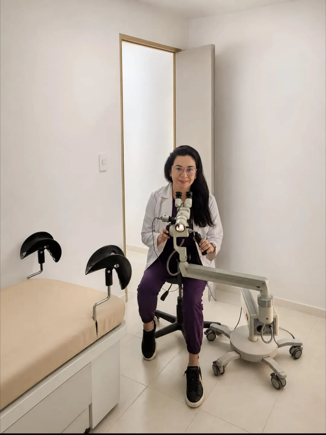 Dra. Katia Nieves Vazquez — 2/3