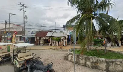Souvenirs shop tulum