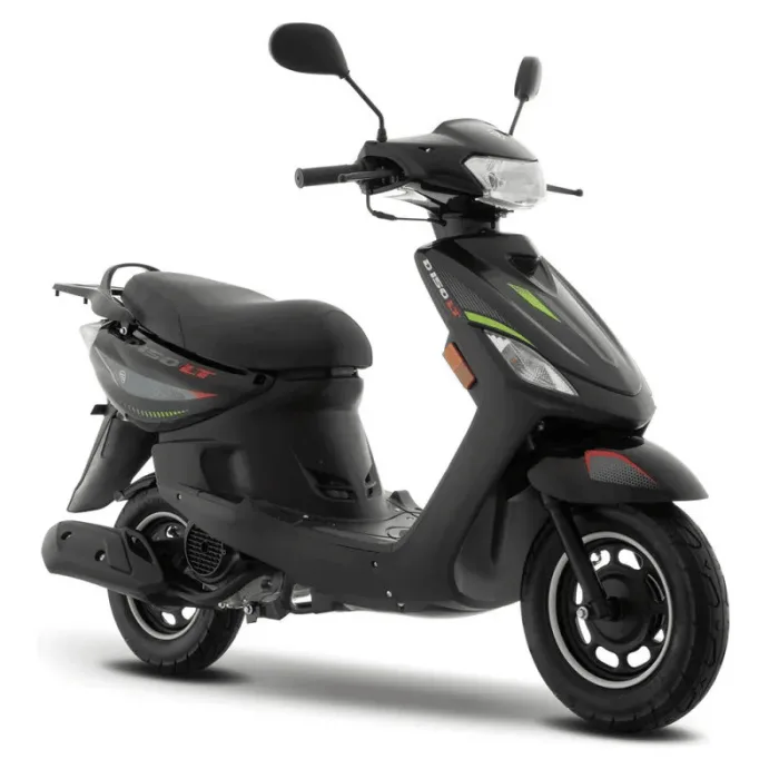 Space Traveler Scooter Rental — 2/4