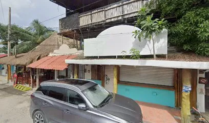 Luca Bar l Tulum