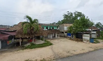 La Tía Del Pueblo